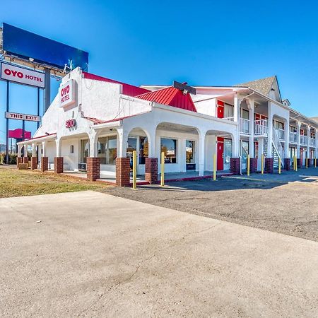Oyo ホテル ウェーコ ユニバーシティ エリア / I-35 エクステリア 写真