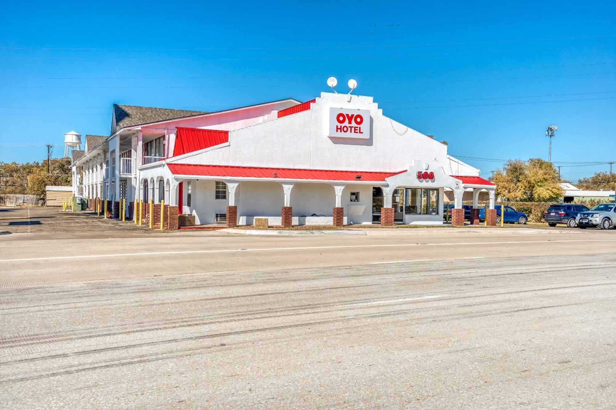Oyo ホテル ウェーコ ユニバーシティ エリア / I-35 エクステリア 写真